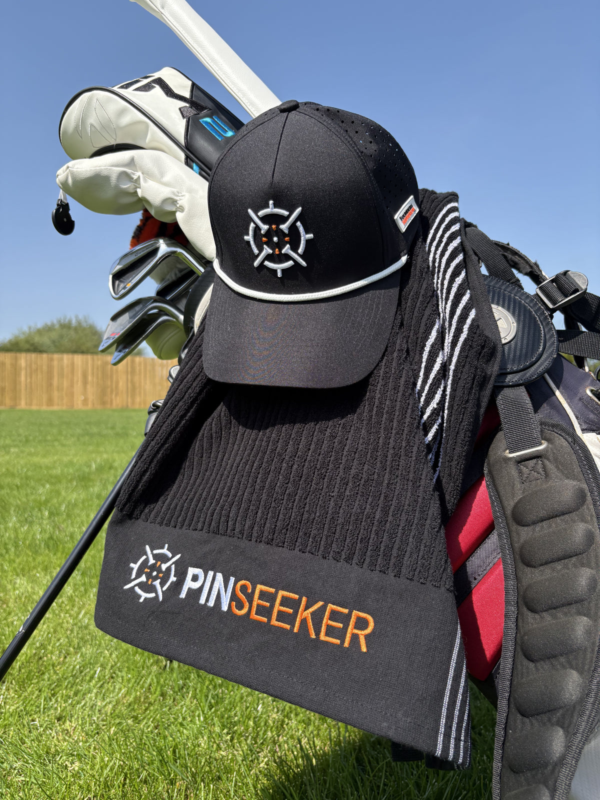 PINSEEKER Founders Squadron bundle, cap and towel