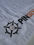 PINSEEKER Caddy Golf Towel, Whiteout colourway