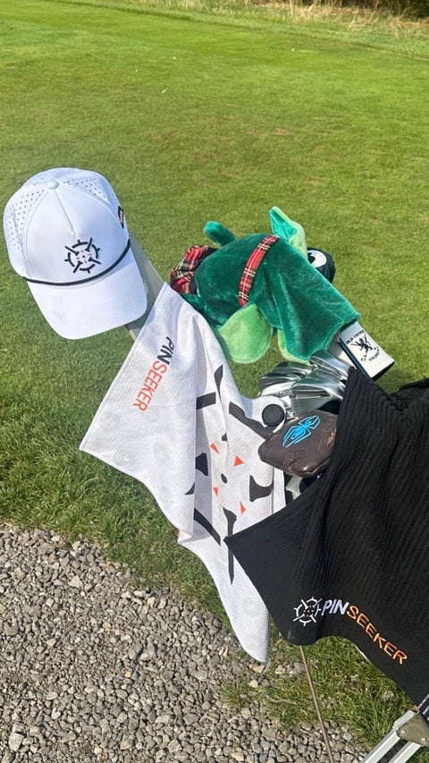 PINSEEKER Magnetic Golf Towel